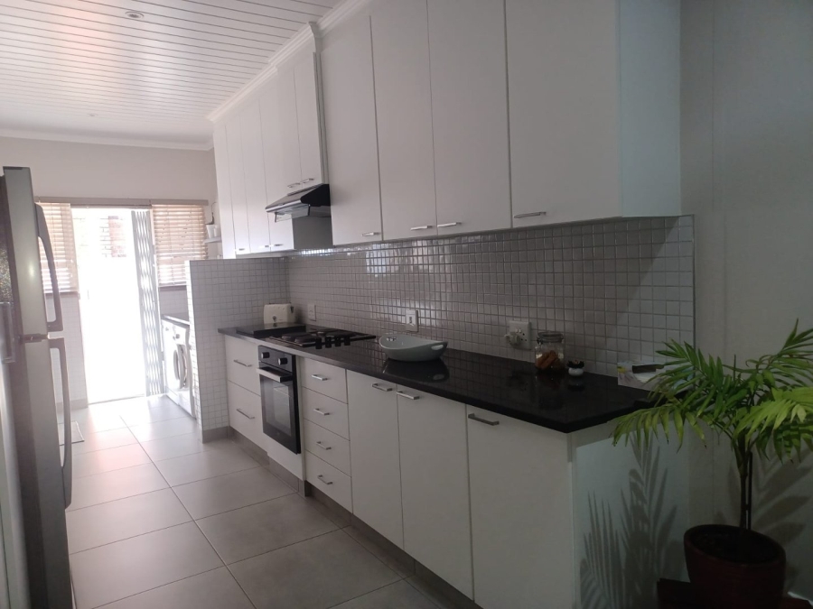 To Let 3 Bedroom Property for Rent in Naudeville Free State